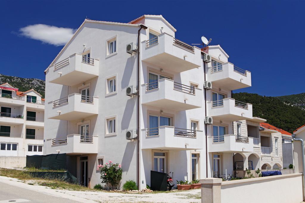 Vespera Apartments ボル エクステリア 写真